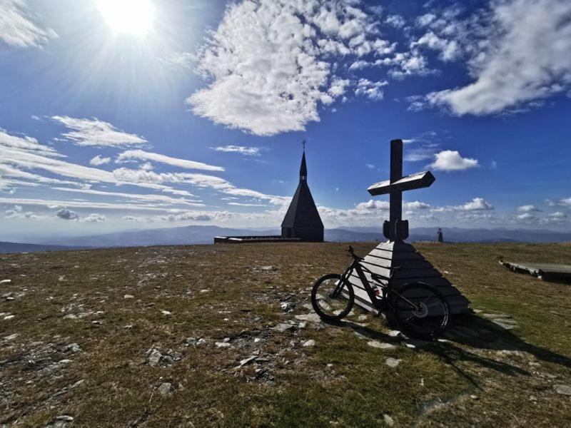 Alpengasthof Fernblick Mönichkirchen Eksteriør bilde